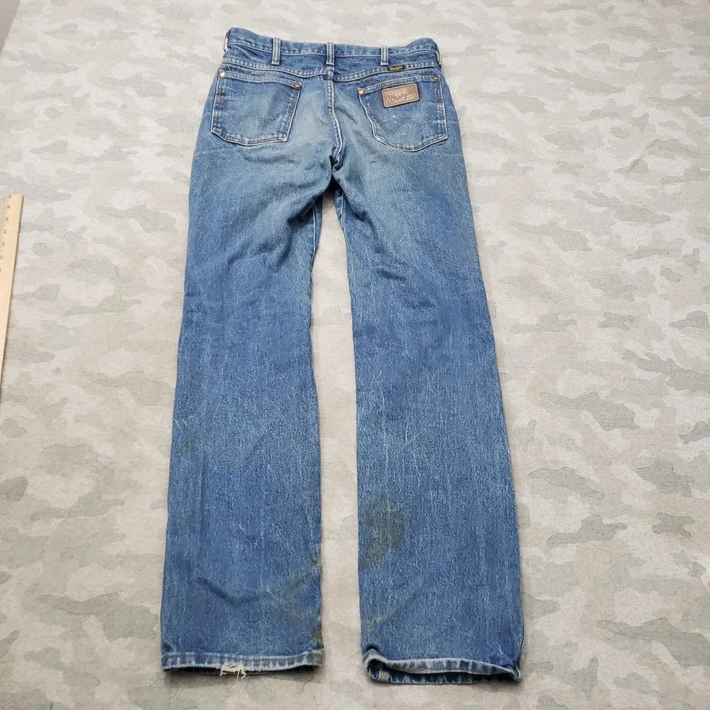 Vintage Wrangler Jeans Mens 32x34 Blue Straight Leg Cowboy Cut Denim Made In USA